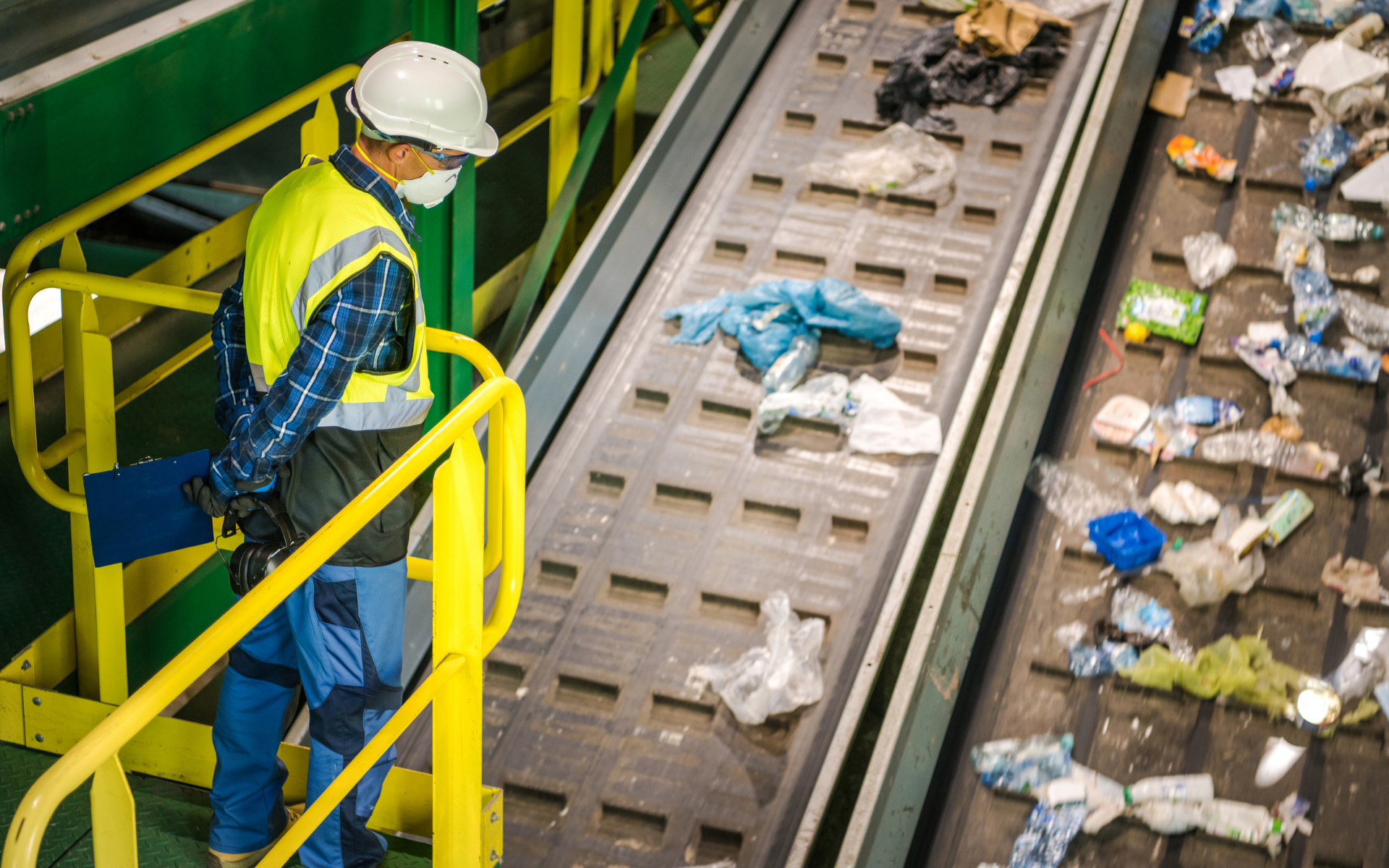 Como funciona a incineração de resíduos perigosos e quais tipos podem ser tratados